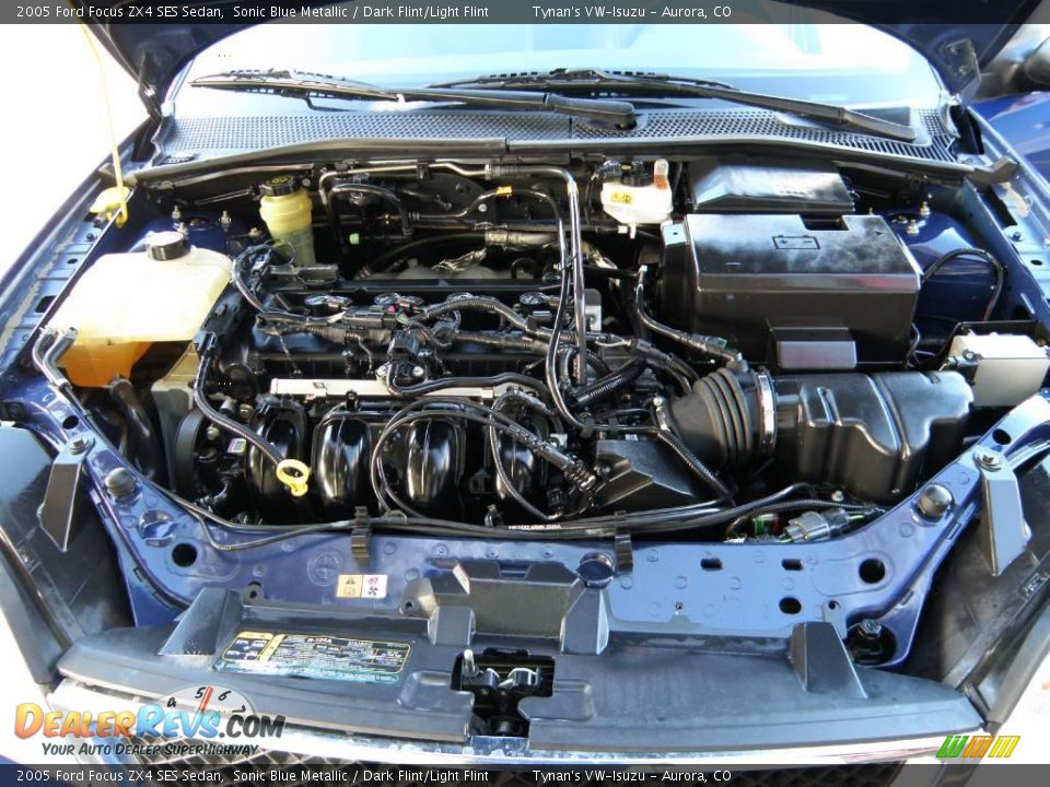 2005 Ford Focus ZX4 SES Sedan Sonic Blue Metallic / Dark Flint/Light Flint Photo #14
