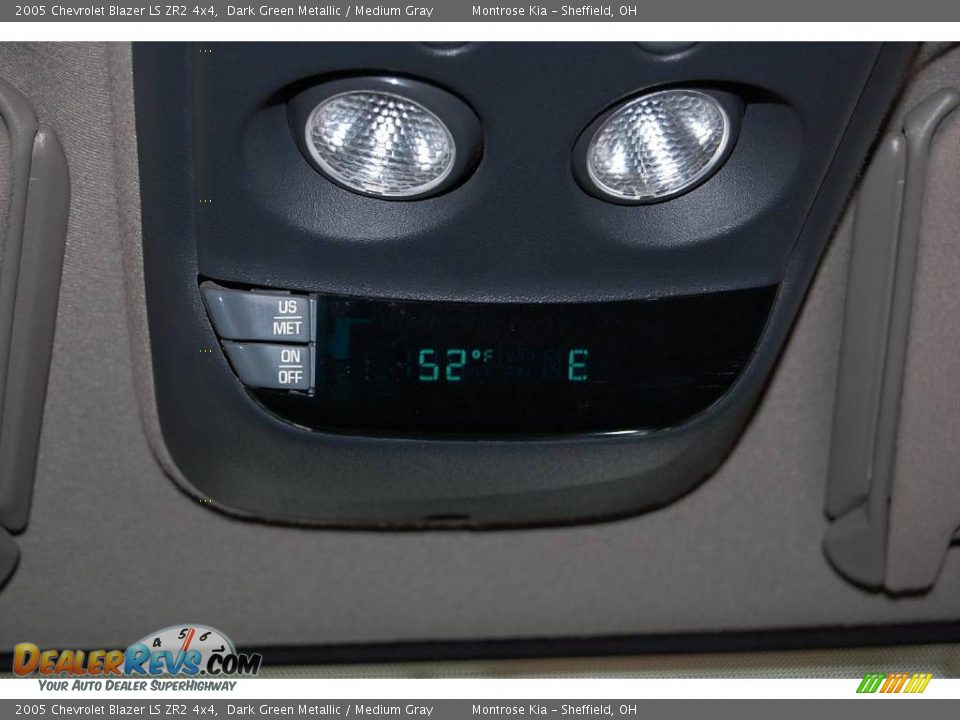 2005 Chevrolet Blazer LS ZR2 4x4 Dark Green Metallic / Medium Gray Photo #35
