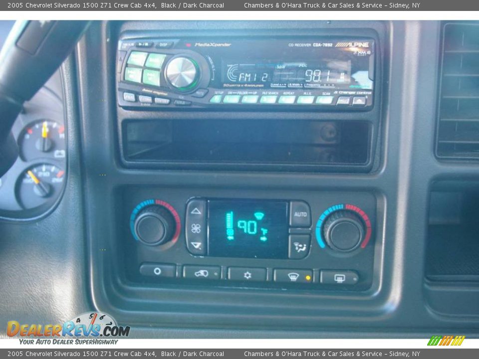 2005 Chevrolet Silverado 1500 Z71 Crew Cab 4x4 Black / Dark Charcoal Photo #6