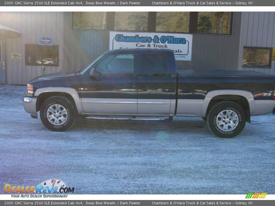 2005 GMC Sierra 1500 SLE Extended Cab 4x4 Deep Blue Metallic / Dark Pewter Photo #2