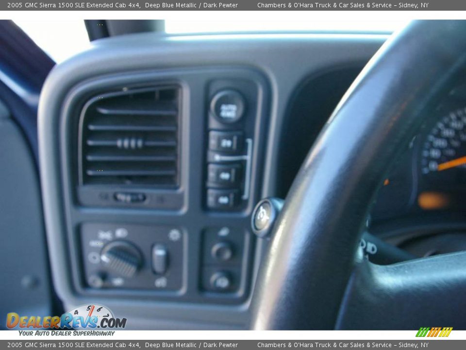 2005 GMC Sierra 1500 SLE Extended Cab 4x4 Deep Blue Metallic / Dark Pewter Photo #7