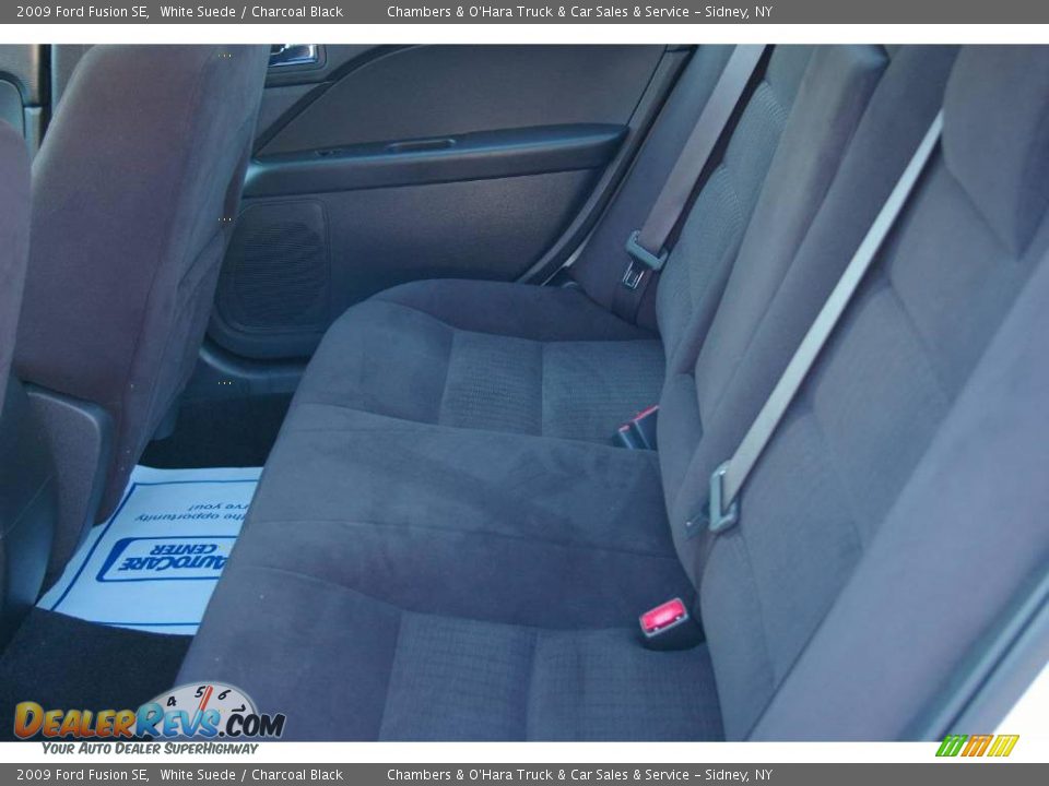 2009 Ford Fusion SE White Suede / Charcoal Black Photo #8