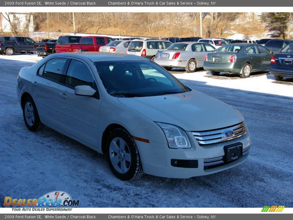 2009 Ford Fusion SE White Suede / Charcoal Black Photo #15