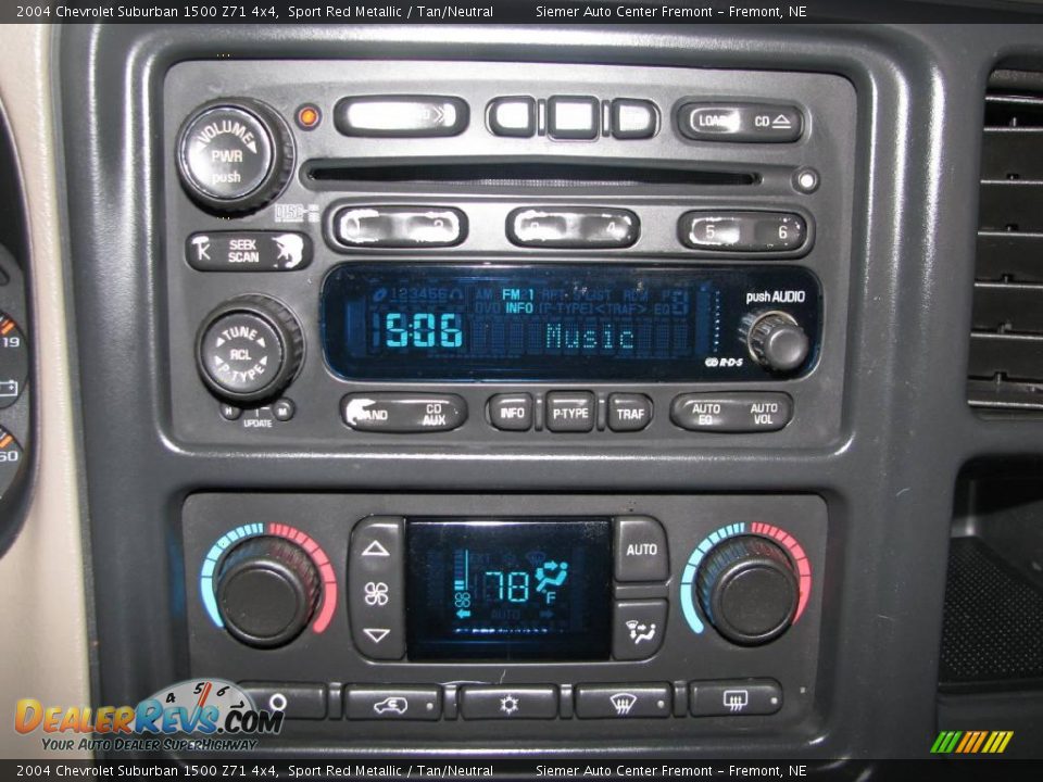 2004 Chevrolet Suburban 1500 Z71 4x4 Sport Red Metallic / Tan/Neutral Photo #17