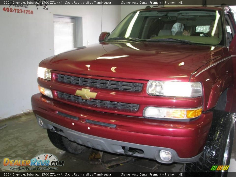 2004 Chevrolet Suburban 1500 Z71 4x4 Sport Red Metallic / Tan/Neutral Photo #26