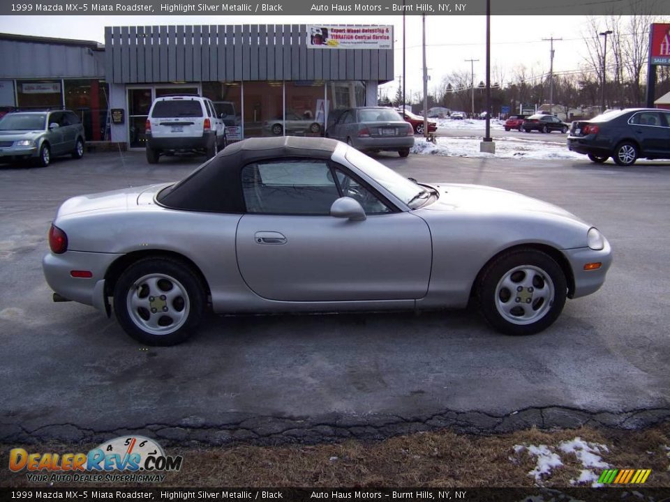 1999 Mazda MX-5 Miata Roadster Highlight Silver Metallic / Black Photo #4
