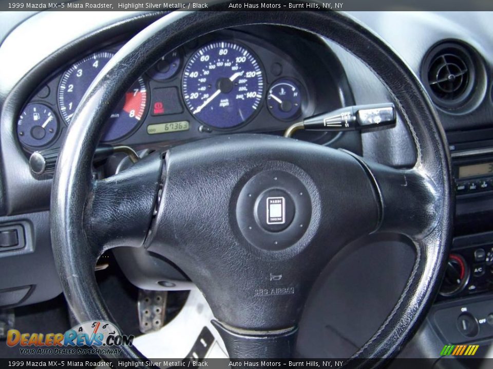 1999 Mazda MX-5 Miata Roadster Highlight Silver Metallic / Black Photo #11