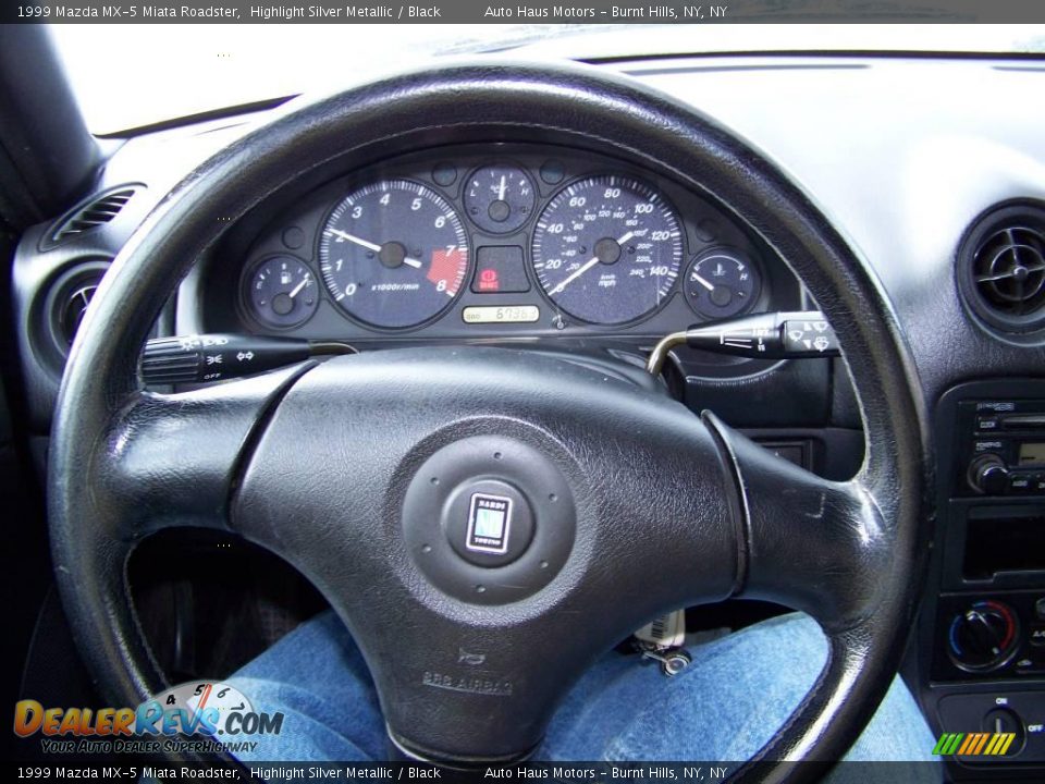 1999 Mazda MX-5 Miata Roadster Highlight Silver Metallic / Black Photo #15