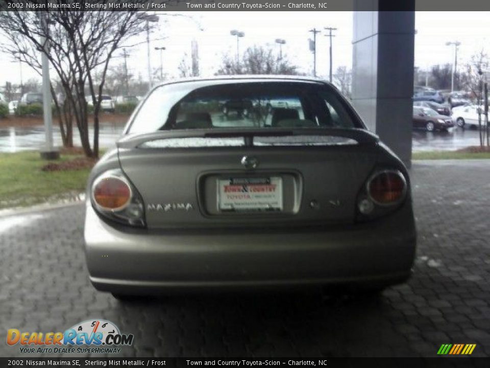 2002 Nissan Maxima SE Sterling Mist Metallic / Frost Photo #4