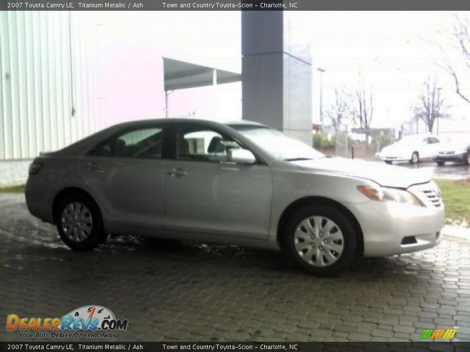 2007 Toyota Camry LE Titanium Metallic / Ash Photo #17
