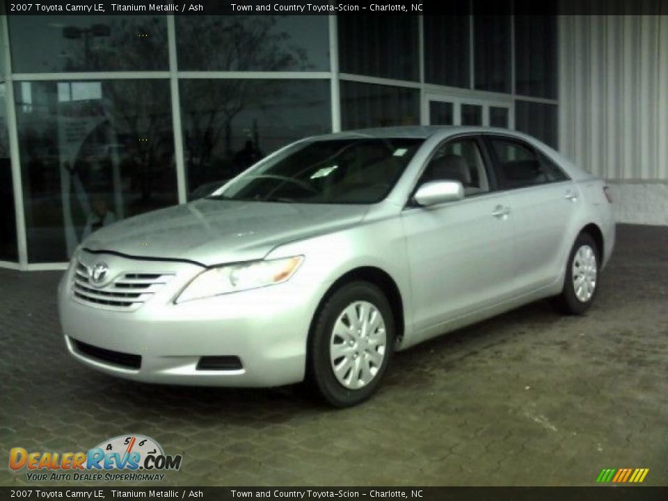 2007 Toyota Camry LE Titanium Metallic / Ash Photo #18