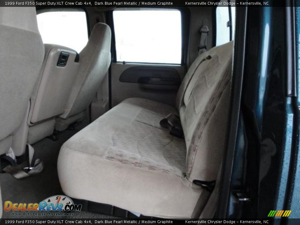 1999 Ford F350 Super Duty XLT Crew Cab 4x4 Dark Blue Pearl Metallic / Medium Graphite Photo #7
