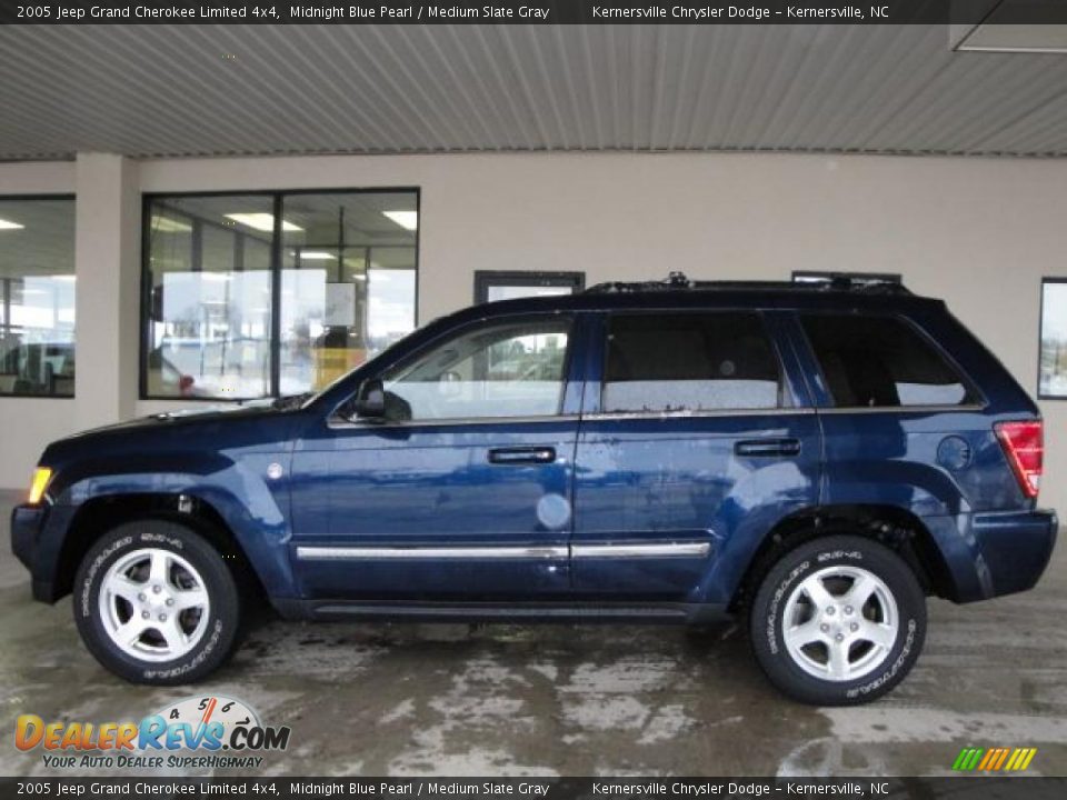 2005 Jeep Grand Cherokee Limited 4x4 Midnight Blue Pearl / Medium Slate Gray Photo #2