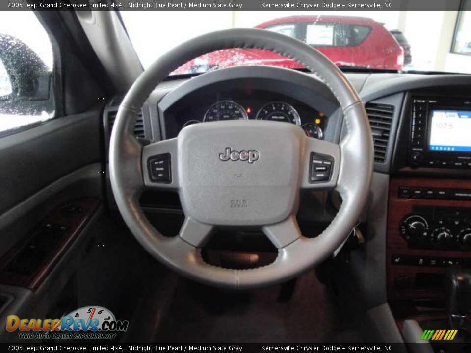 2005 Jeep Grand Cherokee Limited 4x4 Midnight Blue Pearl / Medium Slate Gray Photo #12