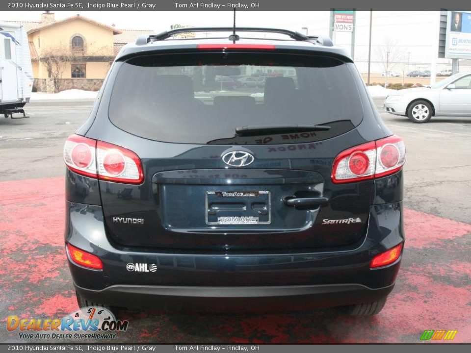 2010 Hyundai Santa Fe SE Indigo Blue Pearl / Gray Photo #2