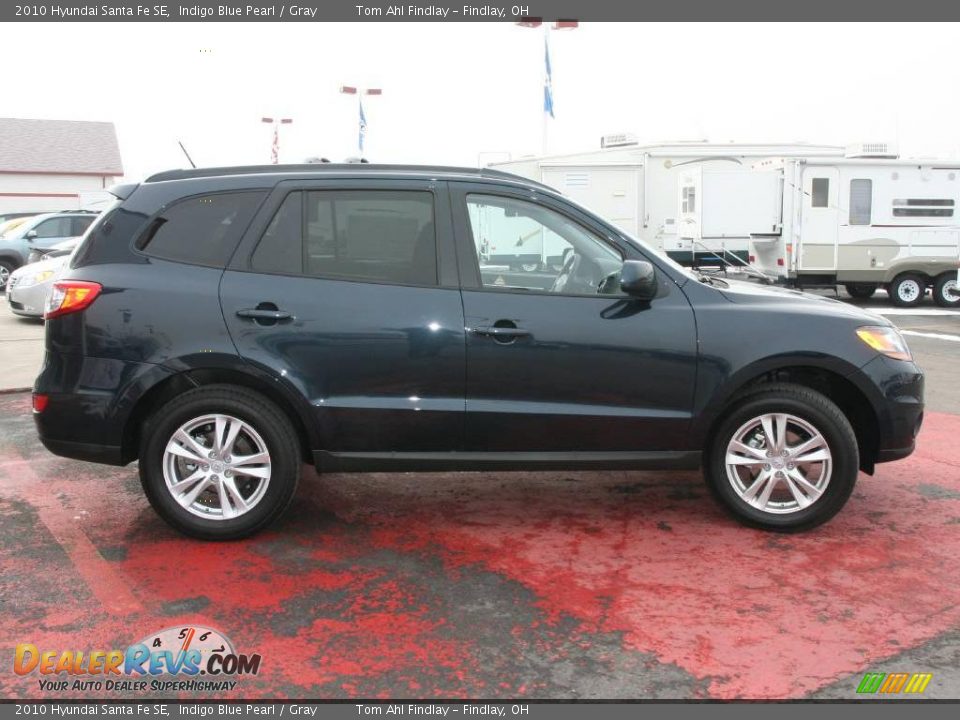 2010 Hyundai Santa Fe SE Indigo Blue Pearl / Gray Photo #4