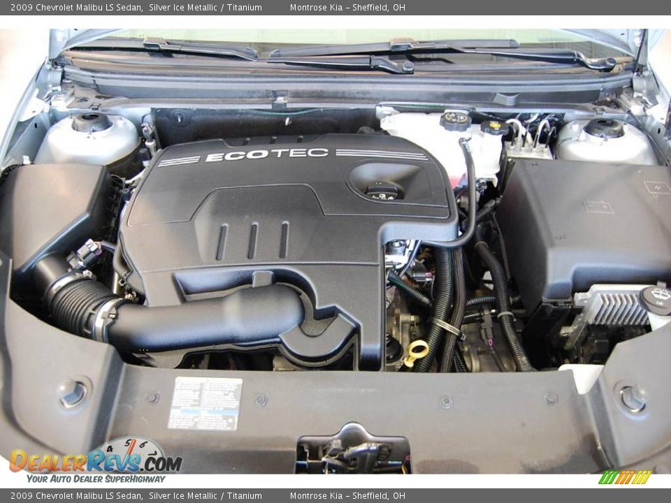 2009 Chevrolet Malibu LS Sedan Silver Ice Metallic / Titanium Photo #24