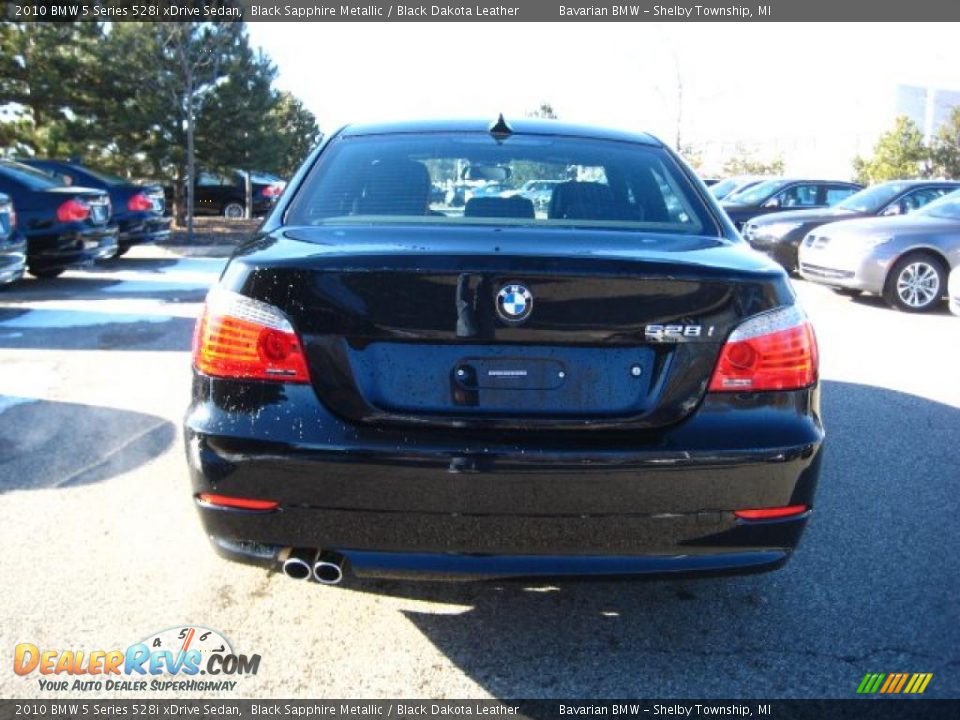 2010 BMW 5 Series 528i xDrive Sedan Black Sapphire Metallic / Black Dakota Leather Photo #4