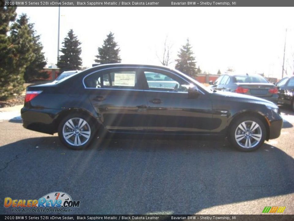 2010 BMW 5 Series 528i xDrive Sedan Black Sapphire Metallic / Black Dakota Leather Photo #6