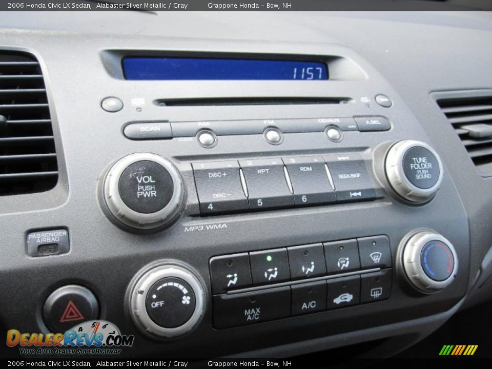2006 Honda Civic LX Sedan Alabaster Silver Metallic / Gray Photo #7