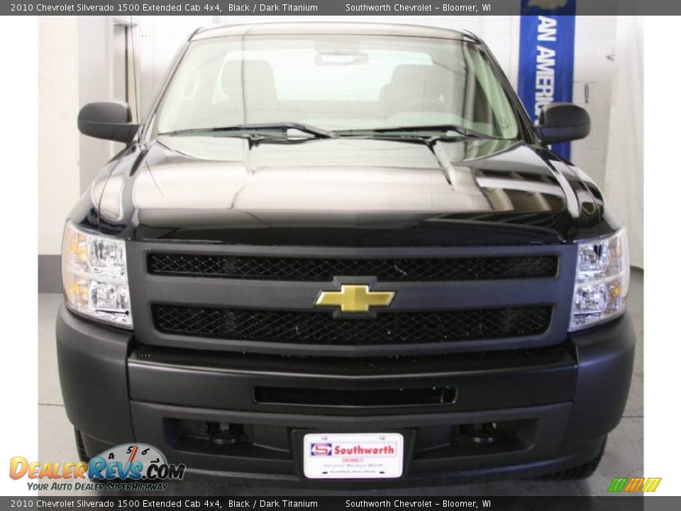 2010 Chevrolet Silverado 1500 Extended Cab 4x4 Black / Dark Titanium Photo #2