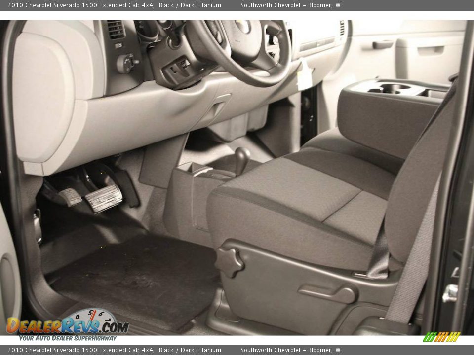 2010 Chevrolet Silverado 1500 Extended Cab 4x4 Black / Dark Titanium Photo #5