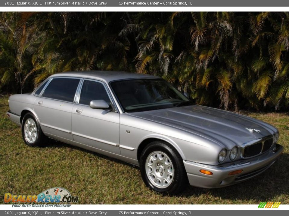 2001 Jaguar XJ XJ8 L Platinum Silver Metallic / Dove Grey Photo #3