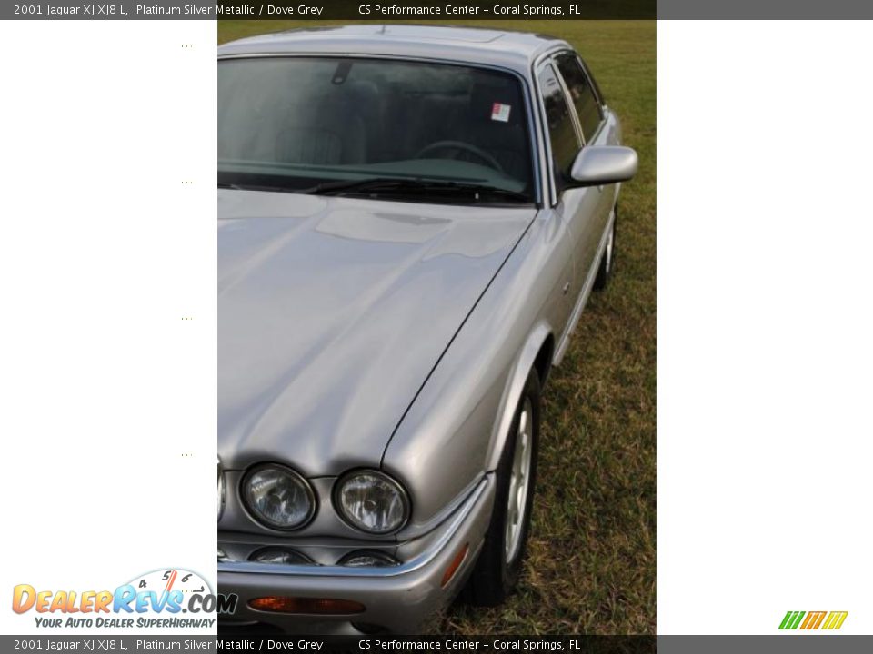 2001 Jaguar XJ XJ8 L Platinum Silver Metallic / Dove Grey Photo #11