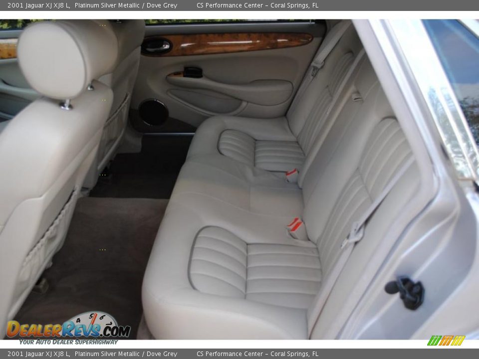 2001 Jaguar XJ XJ8 L Platinum Silver Metallic / Dove Grey Photo #22