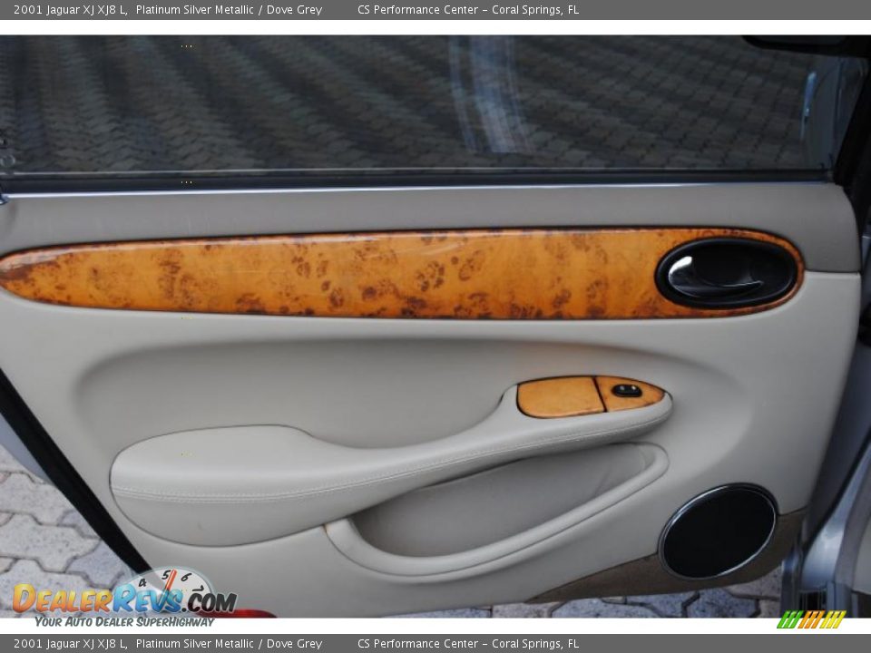 2001 Jaguar XJ XJ8 L Platinum Silver Metallic / Dove Grey Photo #26