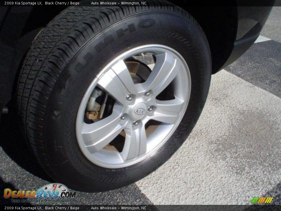 2009 Kia Sportage LX Black Cherry / Beige Photo #4