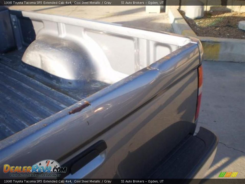 1998 Toyota Tacoma SR5 Extended Cab 4x4 Cool Steel Metallic / Gray Photo #6