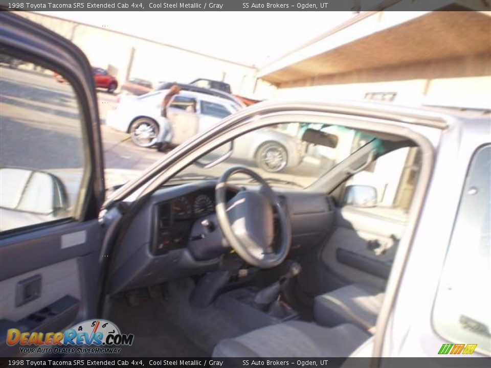 1998 Toyota Tacoma SR5 Extended Cab 4x4 Cool Steel Metallic / Gray Photo #8