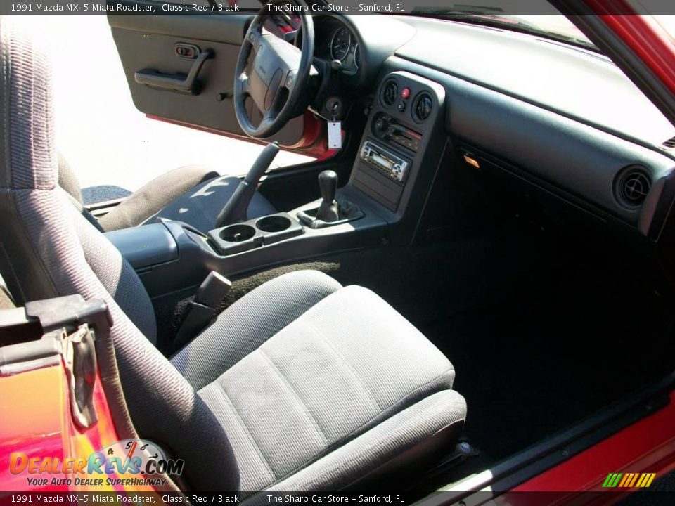1991 Mazda MX-5 Miata Roadster Classic Red / Black Photo #14