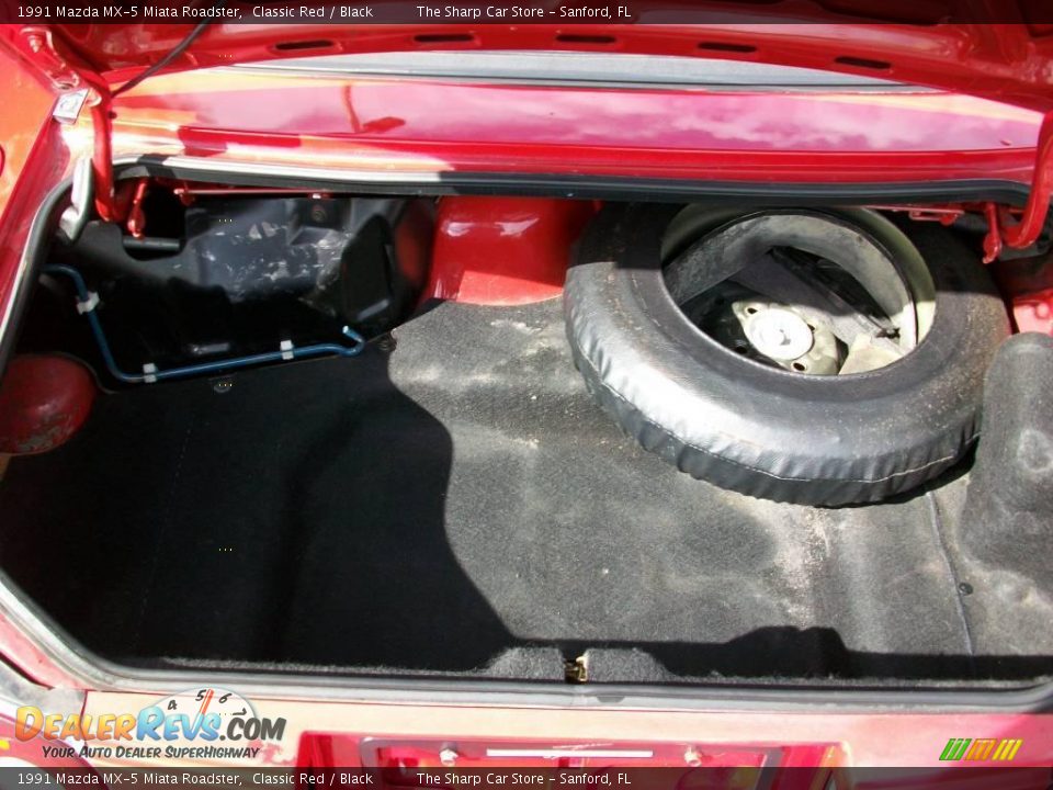 1991 Mazda MX-5 Miata Roadster Classic Red / Black Photo #18
