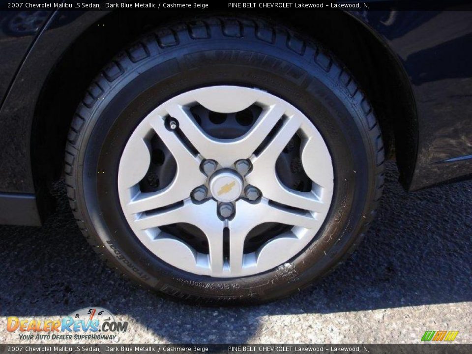 2007 Chevrolet Malibu LS Sedan Dark Blue Metallic / Cashmere Beige Photo #8