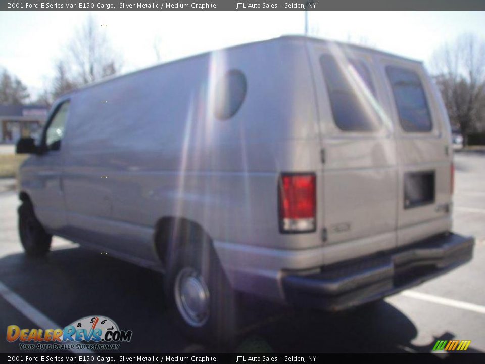 2001 Ford E Series Van E150 Cargo Silver Metallic / Medium Graphite Photo #4
