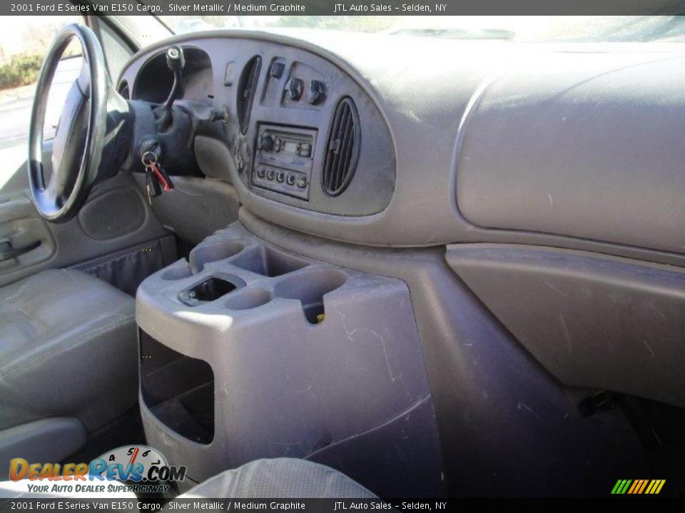 2001 Ford E Series Van E150 Cargo Silver Metallic / Medium Graphite Photo #12