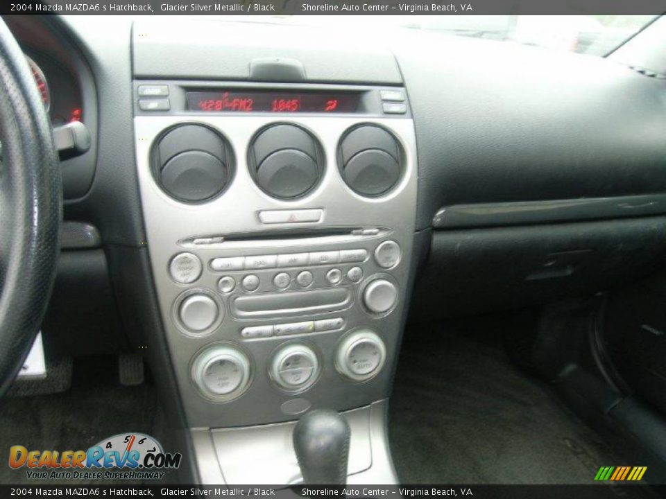 2004 Mazda MAZDA6 s Hatchback Glacier Silver Metallic / Black Photo #15