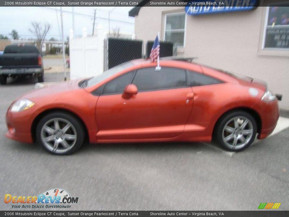 2006 Mitsubishi Eclipse GT Coupe Sunset Orange Pearlescent / Terra Cotta Photo #3