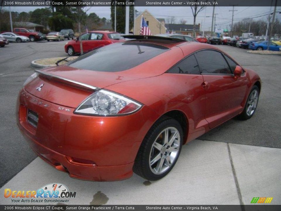 2006 Mitsubishi Eclipse GT Coupe Sunset Orange Pearlescent / Terra Cotta Photo #6