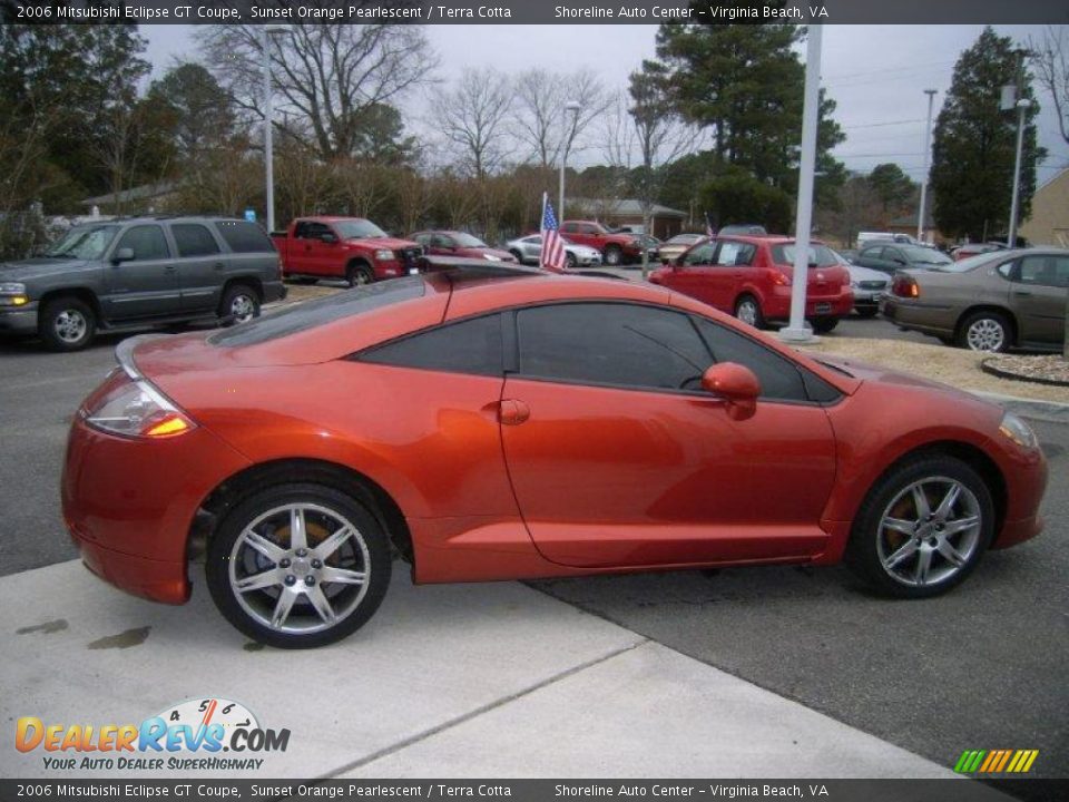 2006 Mitsubishi Eclipse GT Coupe Sunset Orange Pearlescent / Terra Cotta Photo #7
