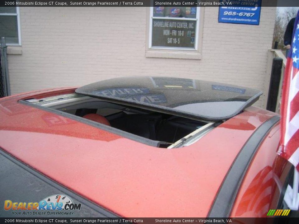 2006 Mitsubishi Eclipse GT Coupe Sunset Orange Pearlescent / Terra Cotta Photo #9