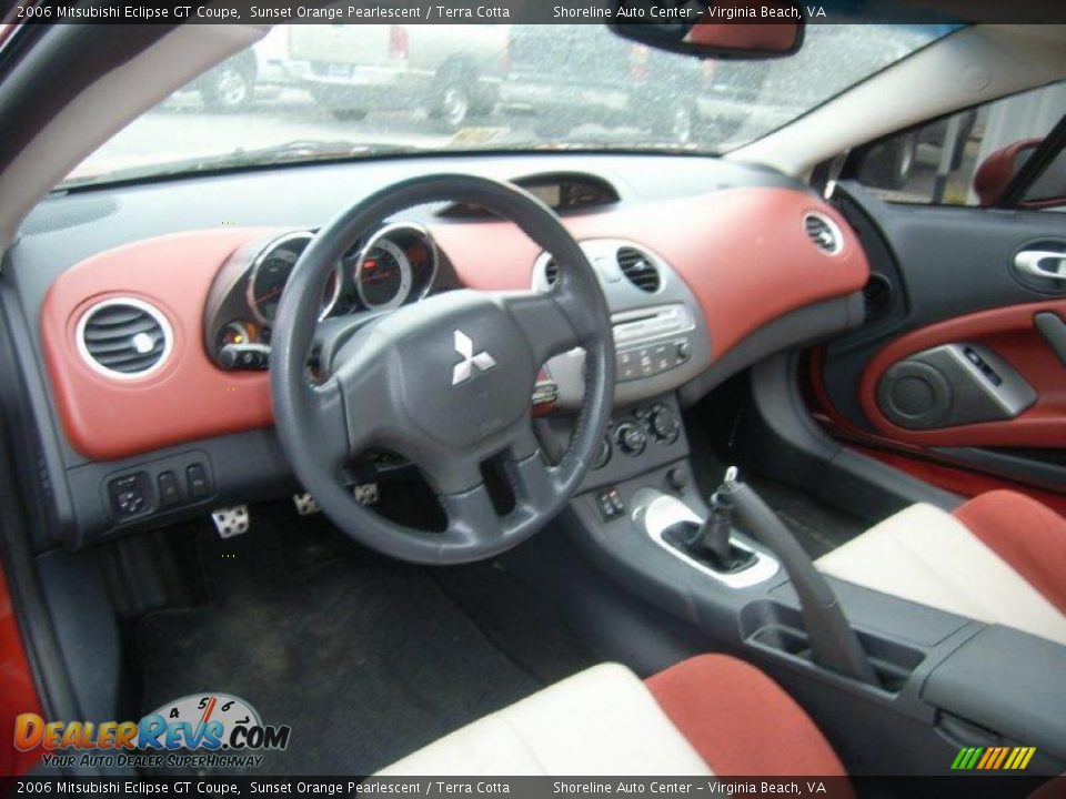 2006 Mitsubishi Eclipse GT Coupe Sunset Orange Pearlescent / Terra Cotta Photo #14