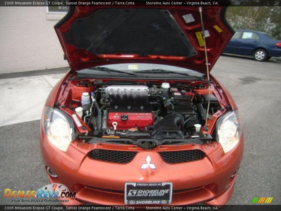 2006 Mitsubishi Eclipse GT Coupe Sunset Orange Pearlescent / Terra Cotta Photo #19