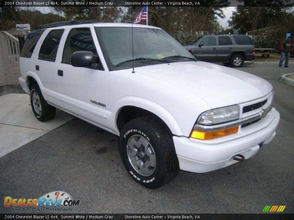 2004 Chevrolet Blazer LS 4x4 Summit White / Medium Gray Photo #8