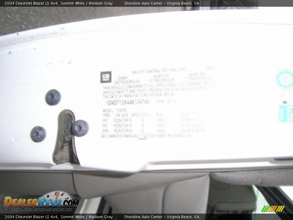 2004 Chevrolet Blazer LS 4x4 Summit White / Medium Gray Photo #20