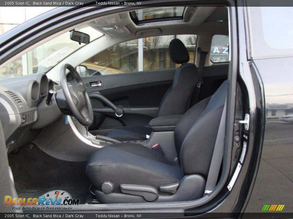 2005 Scion tC Black Sand Mica / Dark Gray Photo #11