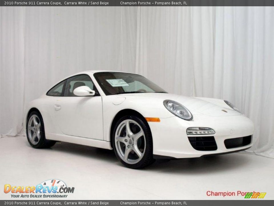 2010 Porsche 911 Carrera Coupe Carrara White / Sand Beige Photo #2