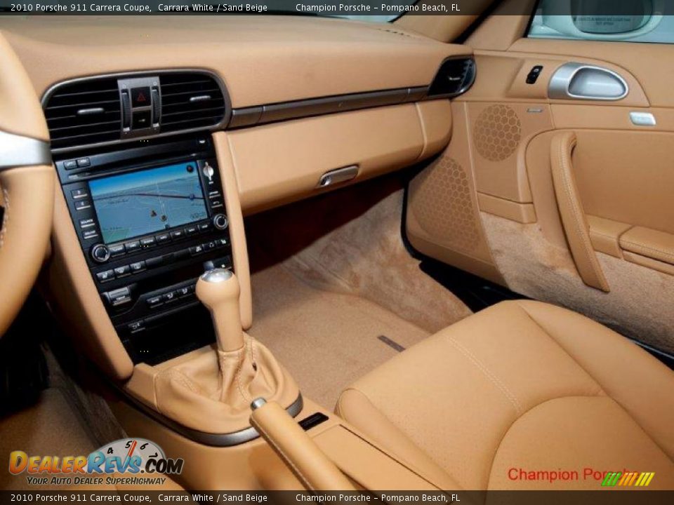 2010 Porsche 911 Carrera Coupe Carrara White / Sand Beige Photo #12